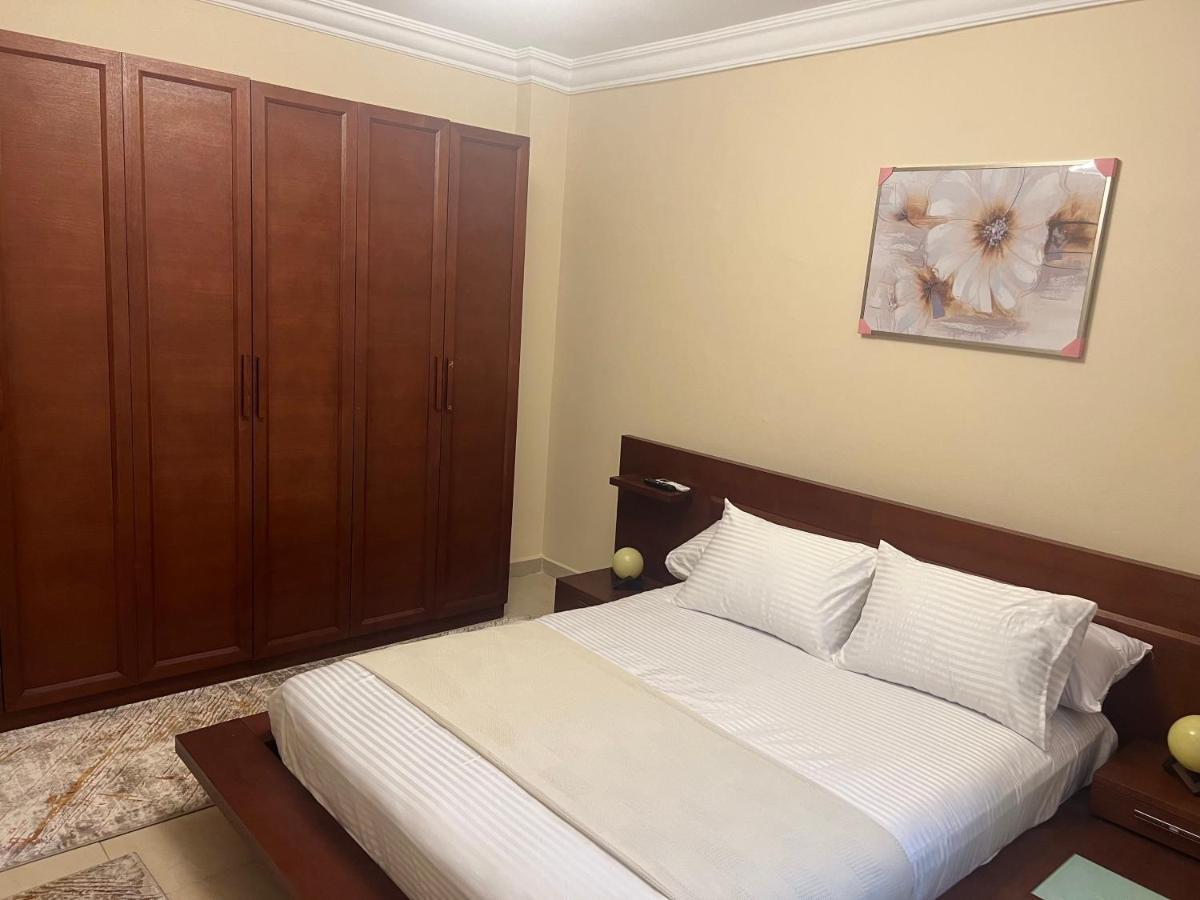Luxurious Vip Apartment In Madinaty Furnished With High End Hotel Furniture Exterior photo