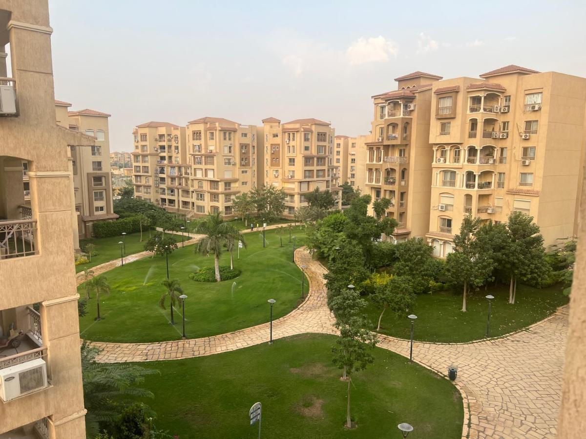 Luxurious Vip Apartment In Madinaty Furnished With High End Hotel Furniture Exterior photo